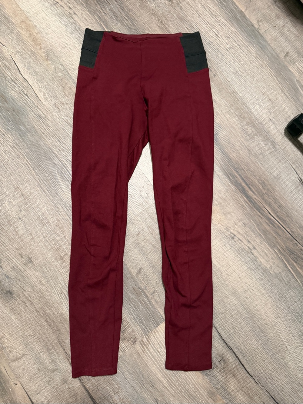 Altard state Burgundy Leggings with Black Waist Panels size medium